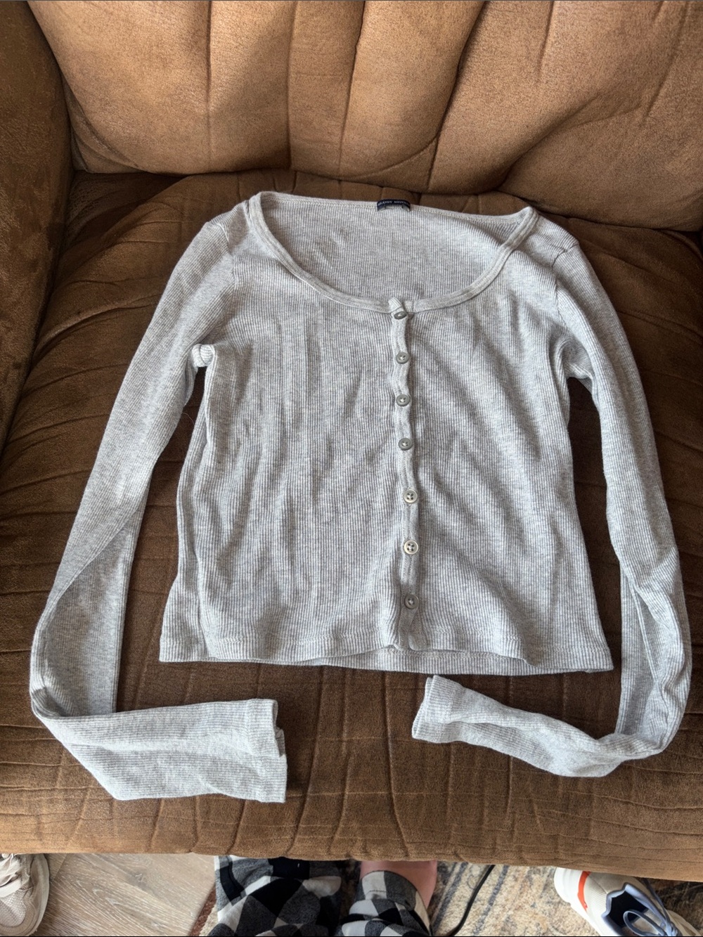 Brandy Melville Women's Grey Shirt